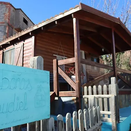 Cabanas Caudiel 公寓 *