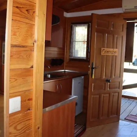 Cabanas Caudiel 公寓 *