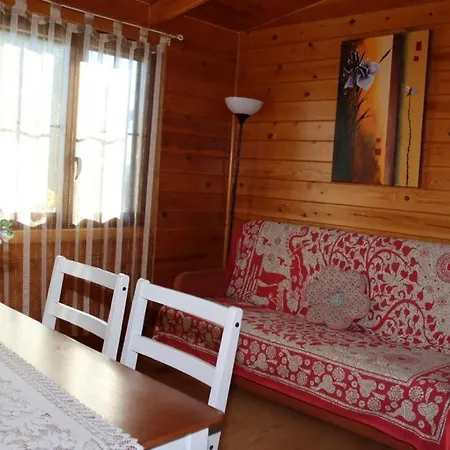 Cabanas Caudiel 公寓 *
